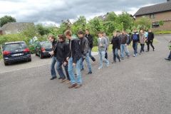 Fahnenwegbringen-2013_102