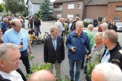 Fahnenwegbringen-2013_133