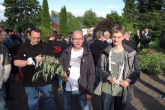 Fahnenwegbringen-2013_167