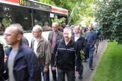 Fahnenwegbringen-2013_174