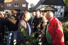 Fahnenwegbringen-2013_198