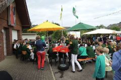 Schuetzenfestsonntagmorgen_2013_118