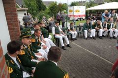 Schuetzenfestsonntagmorgen_2013_121