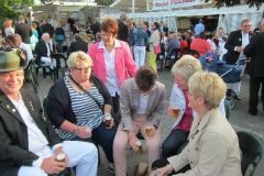 Schuetzenfestsonntagmorgen_2013_126