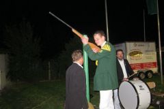 Schuetzenfestsonntagmorgen_2013_195