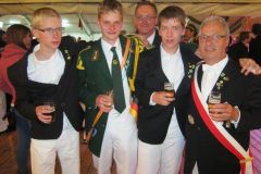 Schuetzenfestsonntagmorgen_2013_210