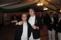 Schuetzenfestsonntagmorgen_2013_220