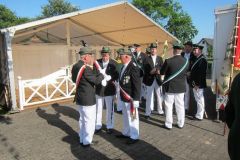 Schuetzenfestsonntagmorgen_2013_112