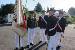 Schuetzenfestsonntagmorgen_2013_118