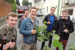 Fahnenwegbringen_2014_7148