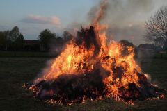 Osterfeuer-2014_151