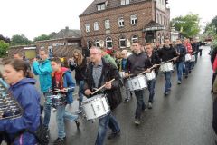 Fahnenwegbringen-2015_1121