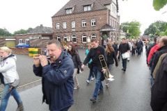 Fahnenwegbringen-2015_1123