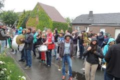 Fahnenwegbringen-2015_1129
