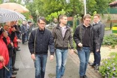 Fahnenwegbringen-2015_1137