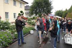 Fahnenwegbringen-2015_1138