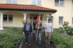 Fahnenwegbringen-2015_1140