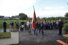 Fahnenwegbringen-2015_1157