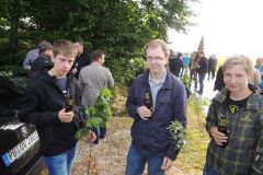 Fahnenwegbringen-2015_1169