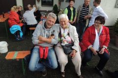 Fahnenwegbringen-2015_1174