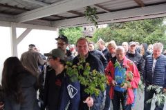 Fahnenwegbringen-2015_1192