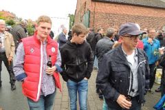 Fahnenwegbringen-2015_1199