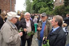Fahnenwegbringen-2015_1201