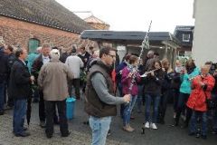 Fahnenwegbringen-2015_1206