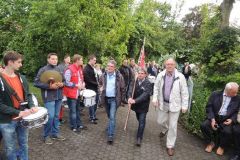 Fahnenwegbringen-2015_1216