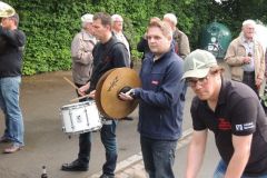 Fahnenwegbringen-2015_1220