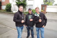 Fahnenwegbringen-2015_1233