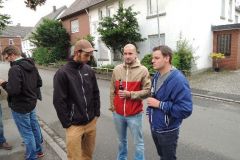 Fahnenwegbringen-2015_1234