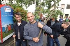 Fahnenwegbringen-2015_1239