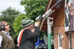 Schuetzenfestmontag_2015_1145a_12