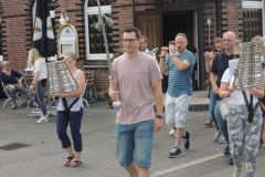 Fahnenwegbringen-2018_10120