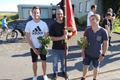 Fahnenwegbringen-2019_10194