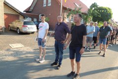 Vogel-zur-Koenigin-bringen-23.06.2022_100120