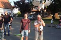 Vogel-zur-Koenigin-bringen-23.06.2022_100140